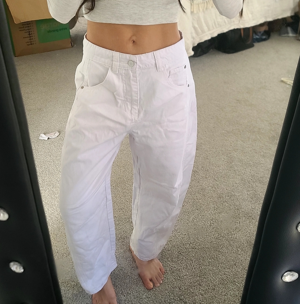 White Barrel Jeans - Picture 7 of 7